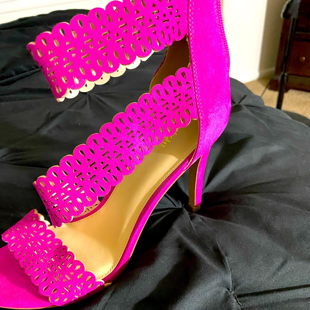 Women’s size 11 Heels